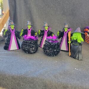 Halloween Holiday 4 Tinsel Witches And 2 Cauldrons 1 Plastic ,Witch Party